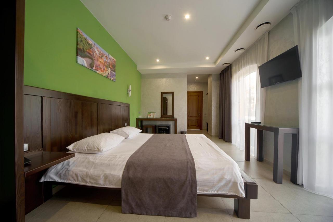 Gaudi Stylish Hotel 오데사 외부 사진